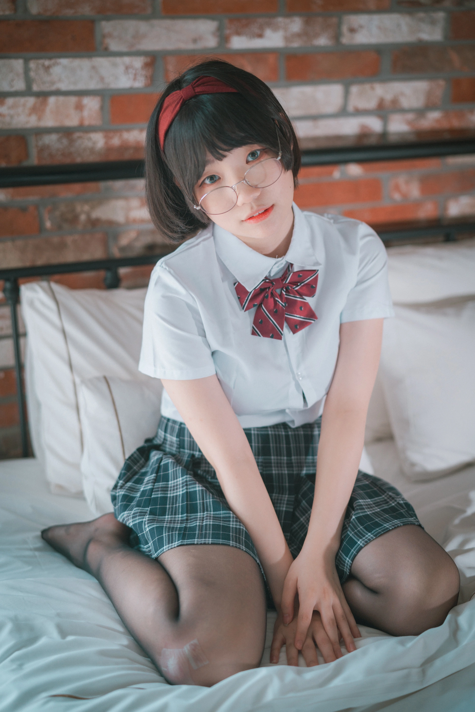 058.[DJAWA] Mimmi- Model Student 2
